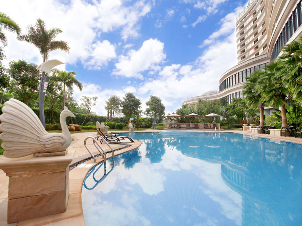 Golden Shining New Century Grand Hotel Beihai Exterior photo